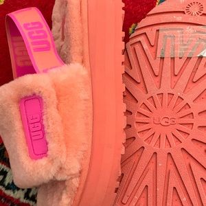 Ugg fur lounge skippers